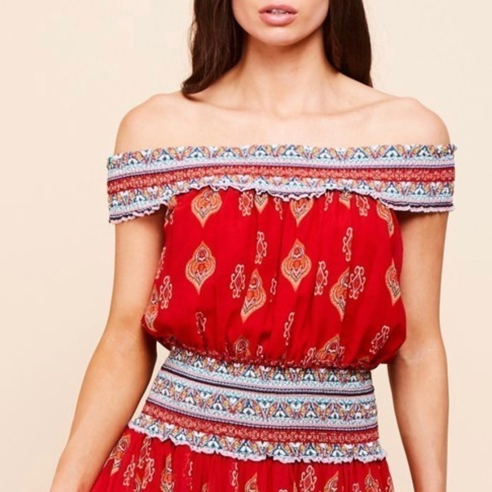 Off the-shoulder maxi dress - Picture 4 of 8